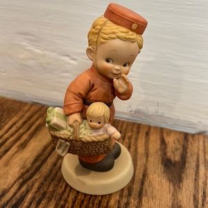 Vintage Memories of Yesterday Figurine - Special Delivery